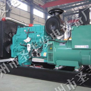 康明斯動力配套300KW柴油發(fā)電機組MTAA11-G3